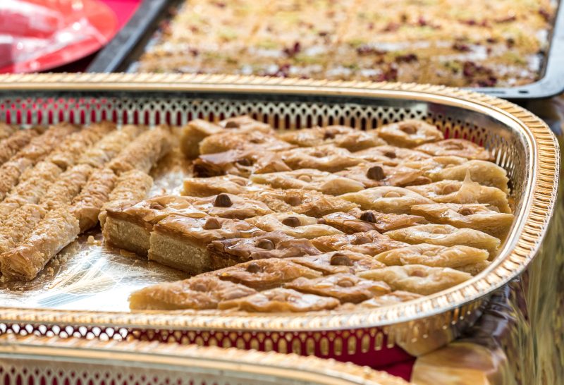910food-stalls–around-the-green-one-world-festival_54711361232_o