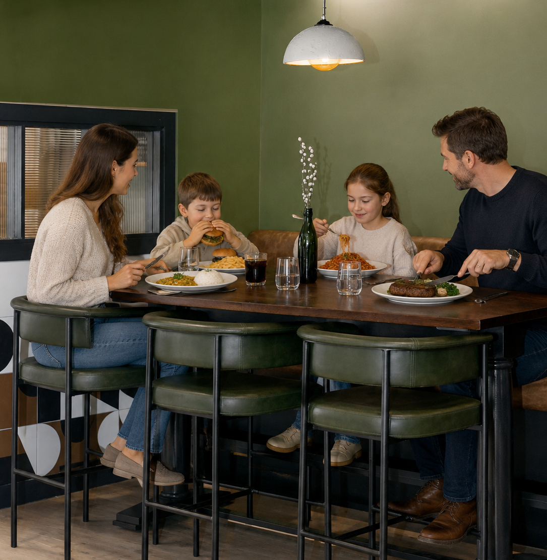 KIDS-EAT-FREE-AT-SANTOS-AND-CO