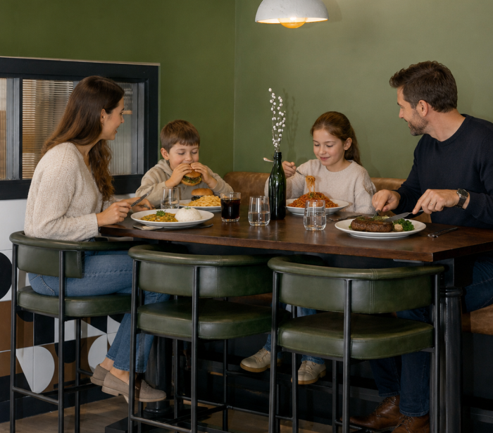 KIDS-EAT-FREE-AT-SANTOS-AND-CO
