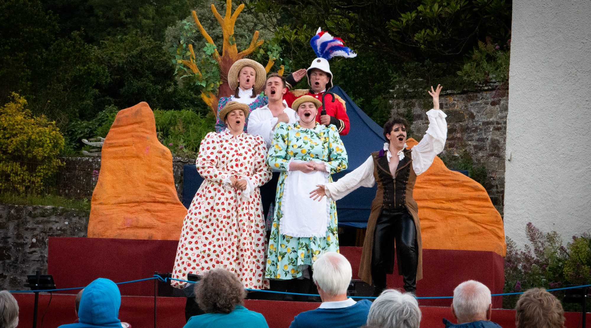 24-Pirates-of-Penzance-crop-pse